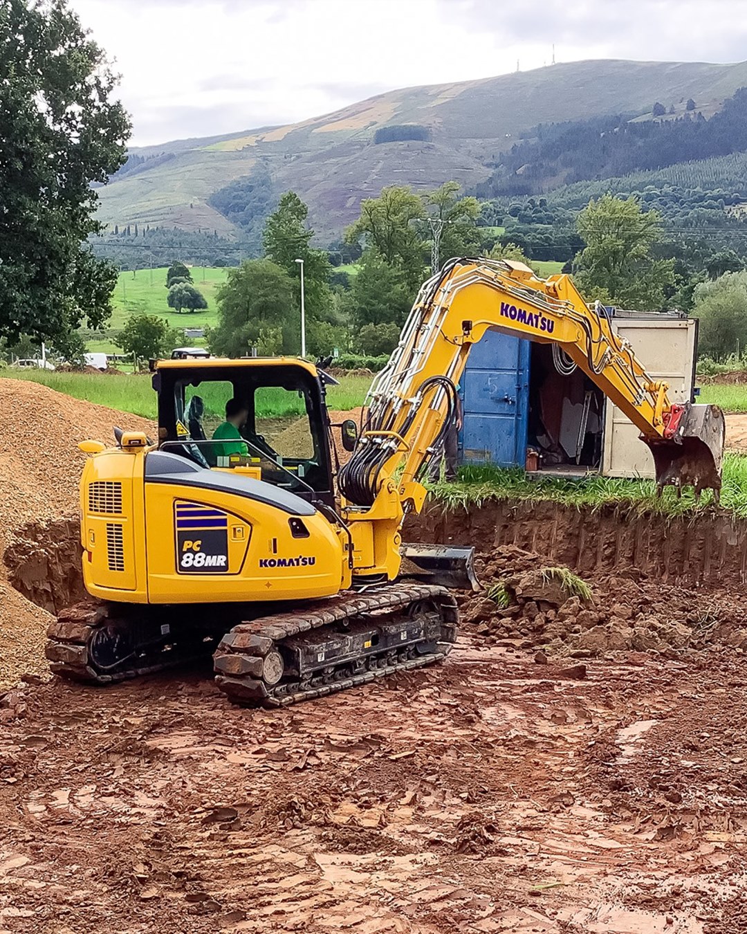 Máy xúc điện Komatsu PC88-E