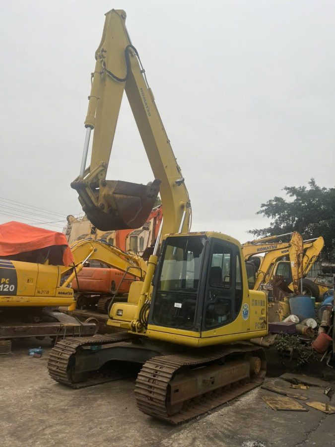 Comparing electric and diesel excavators: Which is a better investment? 1 Comparing electric and diesel excavators