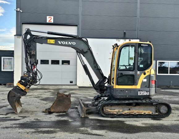 Máy xúc điện Volvo ECR58 Electric